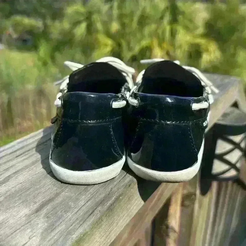 Cole Haan Nantucket Camp Moc Navy Blue Patent Leather Boat Shoes Women's Size 6B - Picture 9 of 13
